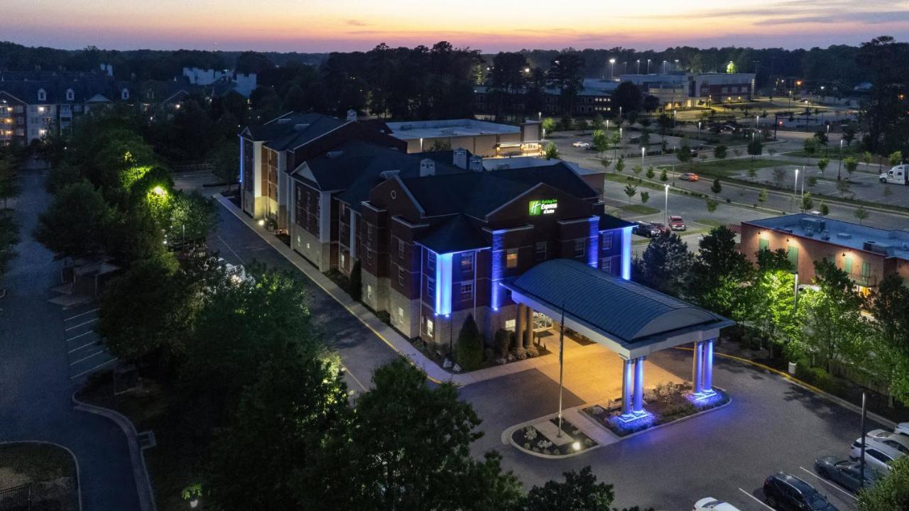 Holiday Inn Express & Suites Williamsburg By Ihg Ngoại thất bức ảnh