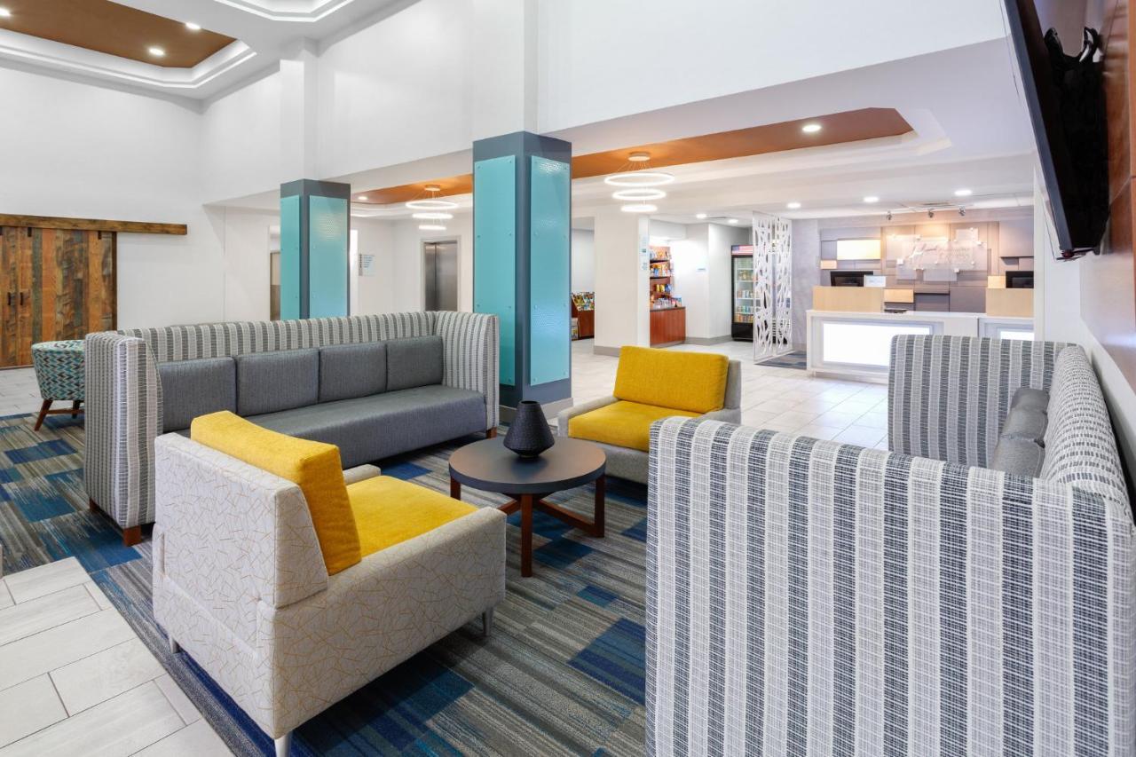 Holiday Inn Express & Suites Williamsburg By Ihg Ngoại thất bức ảnh