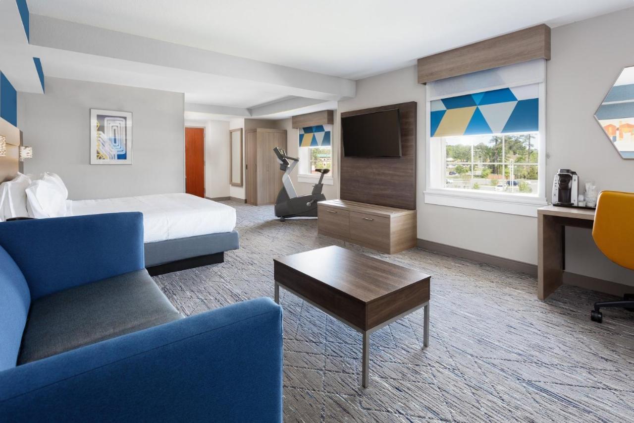 Holiday Inn Express & Suites Williamsburg By Ihg Ngoại thất bức ảnh