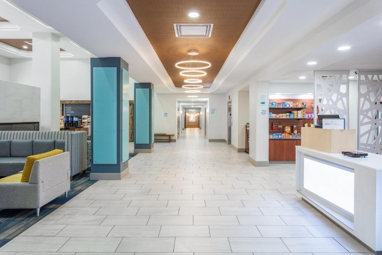 Holiday Inn Express & Suites Williamsburg By Ihg Ngoại thất bức ảnh