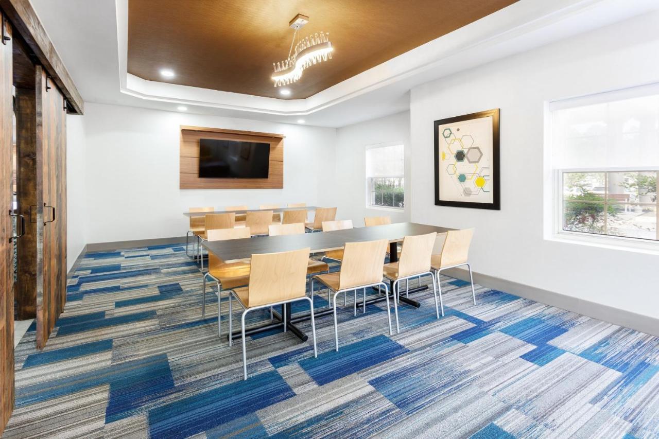Holiday Inn Express & Suites Williamsburg By Ihg Ngoại thất bức ảnh