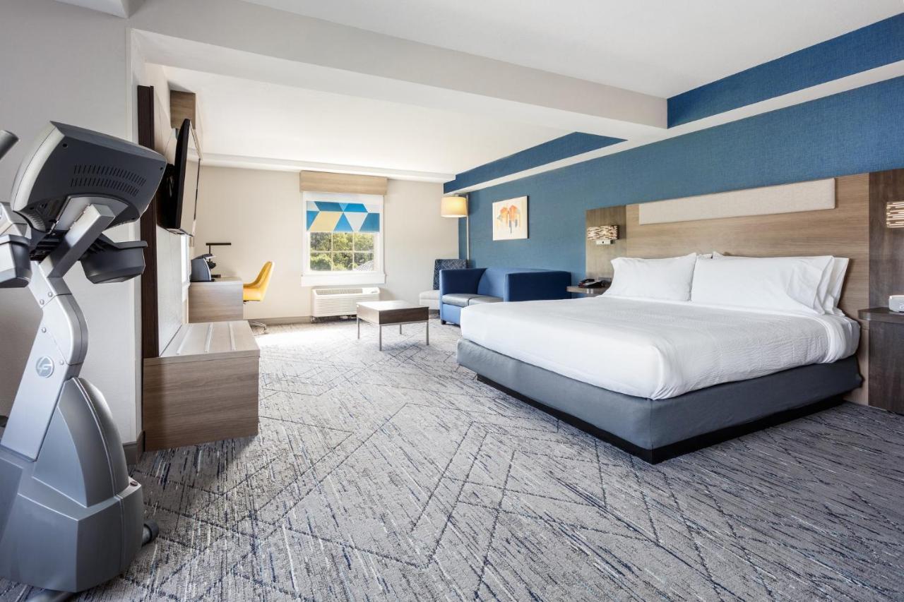 Holiday Inn Express & Suites Williamsburg By Ihg Ngoại thất bức ảnh