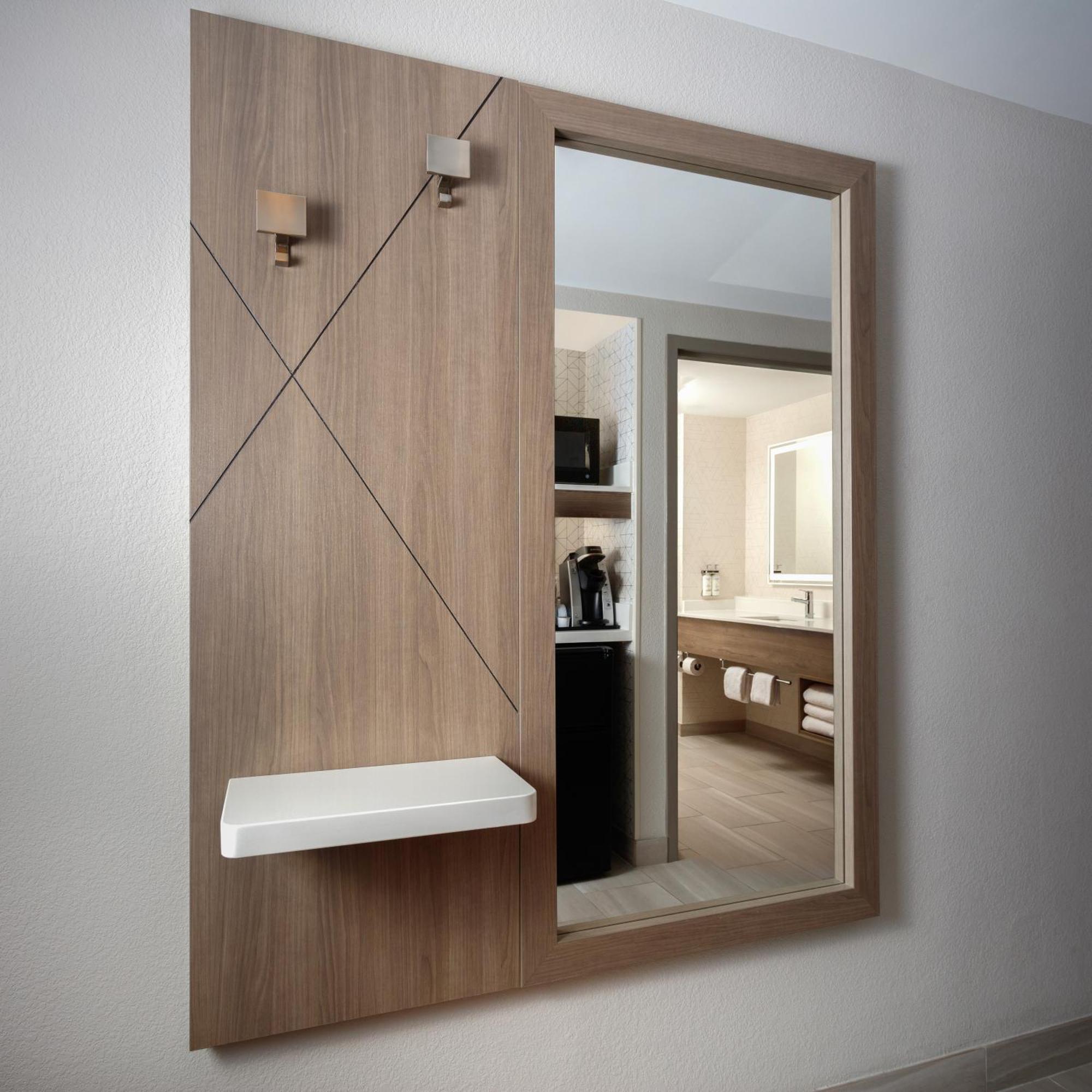 Holiday Inn Express & Suites Williamsburg By Ihg Ngoại thất bức ảnh