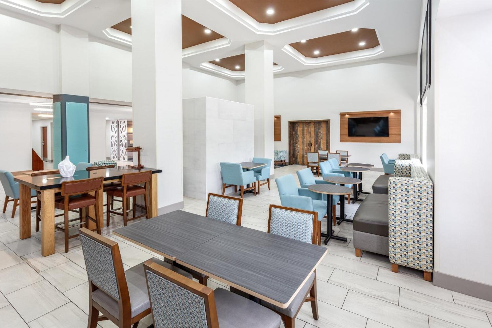 Holiday Inn Express & Suites Williamsburg By Ihg Ngoại thất bức ảnh