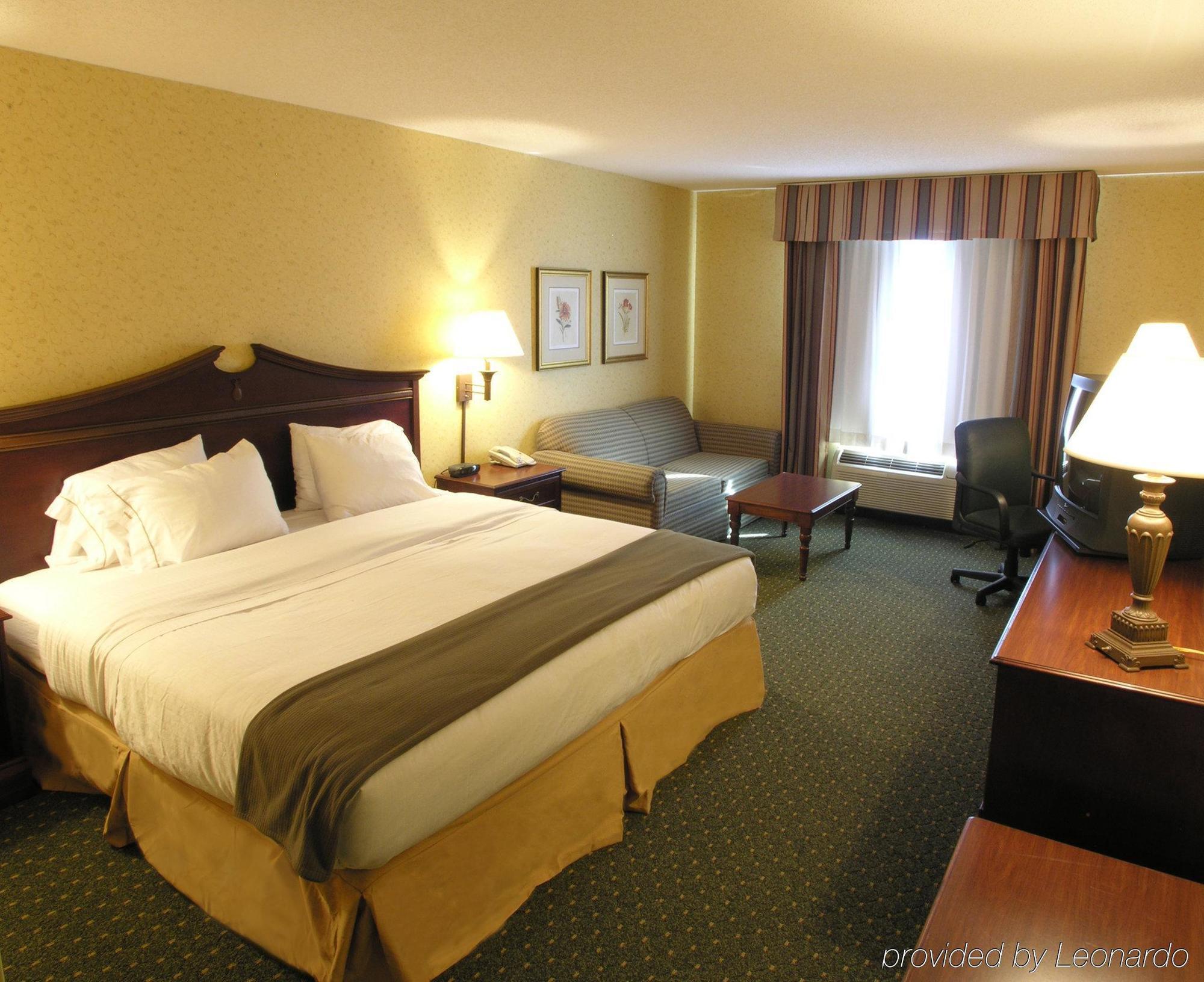 Holiday Inn Express & Suites Williamsburg By Ihg Phòng bức ảnh