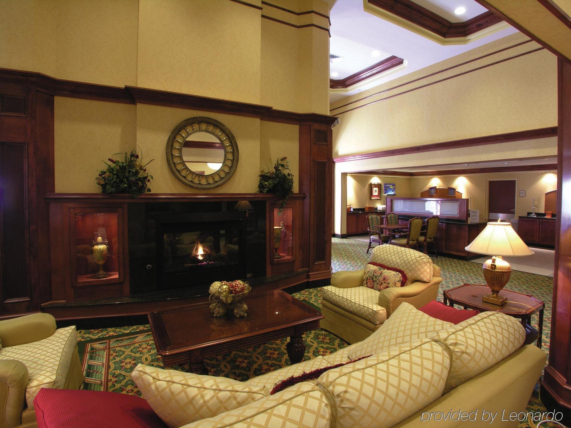 Holiday Inn Express & Suites Williamsburg By Ihg Ngoại thất bức ảnh