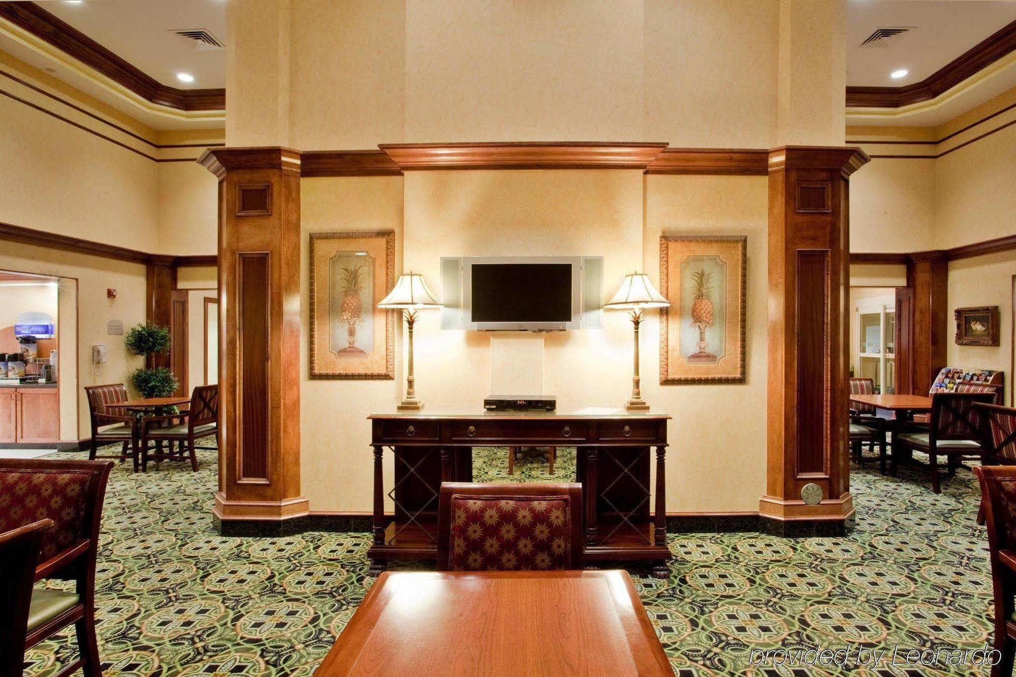 Holiday Inn Express & Suites Williamsburg By Ihg Ngoại thất bức ảnh