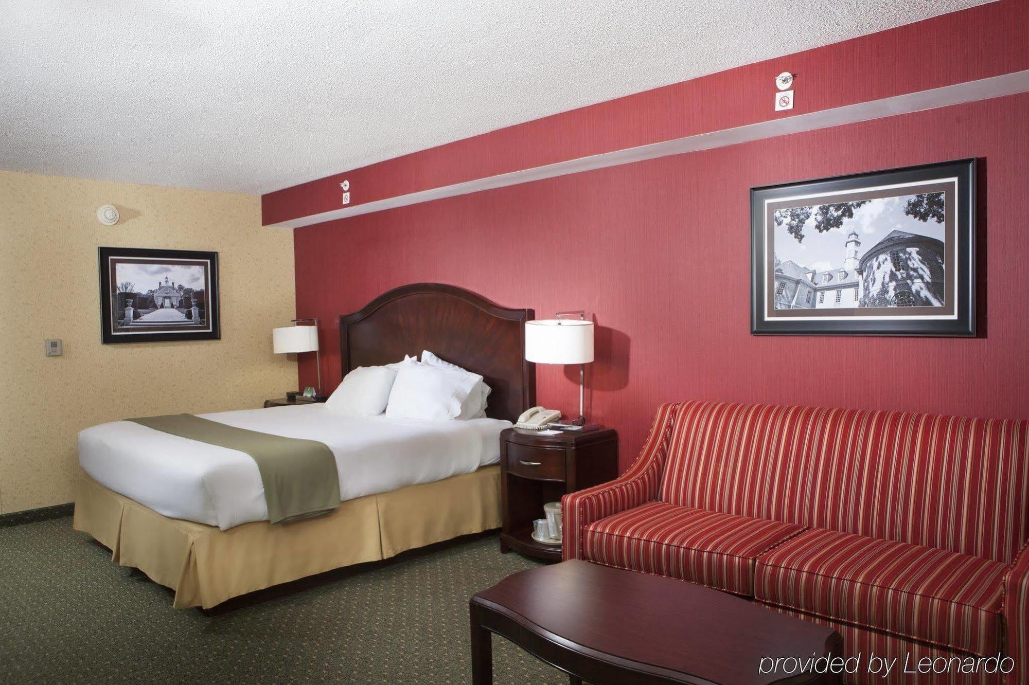 Holiday Inn Express & Suites Williamsburg By Ihg Ngoại thất bức ảnh